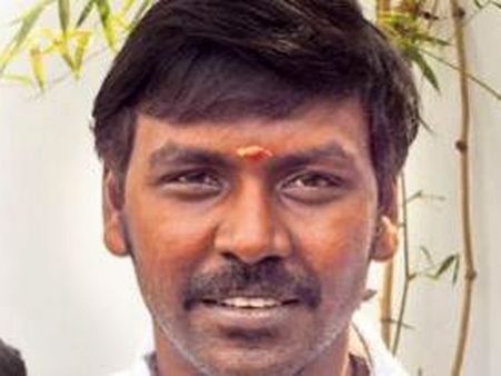 இவரு மனுஷன்....தாய்க்குக் கோவில் கட்டும் ராகவா லாரன்ஸ்!