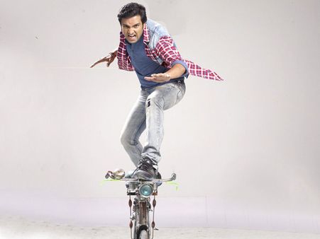 மீண்டும் சொந்த தயாரிப்பில் கதாநாயகனாக நடிக்கும் சந்தானம்!