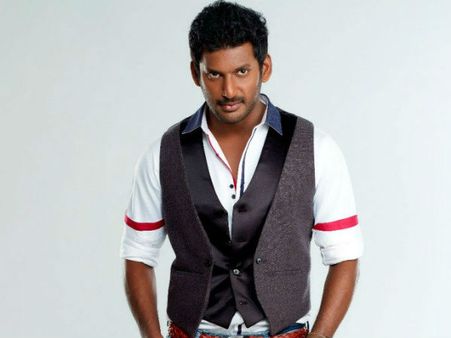 திருப்பூரில் திருட்டு விசிடி: நடிகர் விஷால் நேரடியாக ரெய்டு!