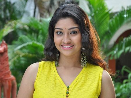 சன் டிவியில் இளவரசி அவுட்… தாமரை இன்…