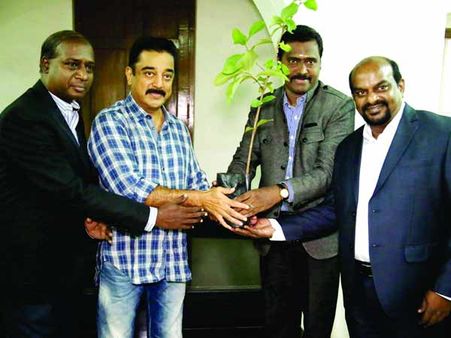 முதல் உலகப் போர் ஹீரோக்களுக்கு கமல் மரியாதை