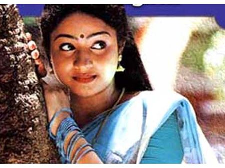 சினிமாவை விட சமையல்தான் பிடித்திருக்கிறது… நடிகை ஆதிராவின் புதிய பயணம்