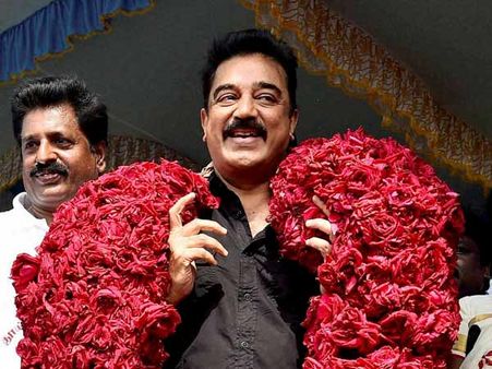 ஓட்டுப்போடும் எல்லோரும் அரசியல்வாதிகள்தான்- கமல் பேட்டி