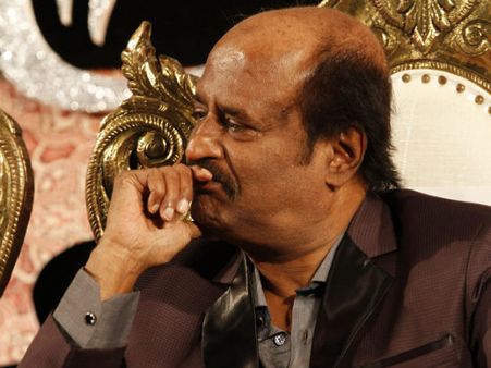 நான் சம்பாதிச்சதை சவுந்தர்யா வேஸ்ட் பண்ணாம இருந்தாலே போதும்- ரஜினி