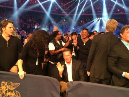 குத்துச்சண்டை பார்க்க போன இடத்தில் அர்னால்டை சந்தித்த ஷில்பா ஷெட்டி