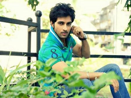 நடிகையை ஏமாற்றி கற்பழித்த டிவி நடிகர் அவான் குமார் கைது