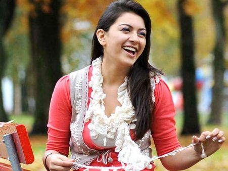 விஜய் படத்துக்காக கத்திச் சண்டை கற்ற ஹன்சிகா