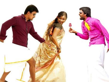 திகிலும் நகைச்சுவையும் கலந்து கட்டி வரும் சவரிக்காடு!