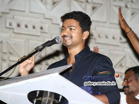 பணம் கொடுத்து படம் பார்க்கும் ஒவ்வொரு ரசிகரும் எனக்கு முதலாளிதான்!- விஜய்