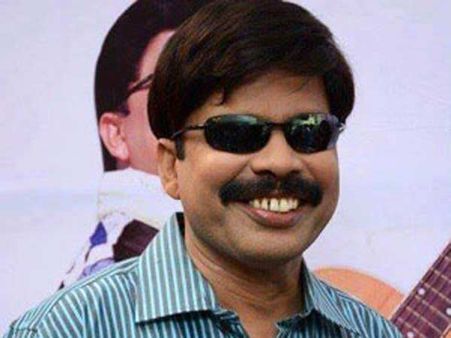 அப்போ ஐஸ்வர்யா… இப்போ அனுஷ்காவிற்கு ஆசைப்படும் பவர்ஸ்டார் சீனிவாசன்