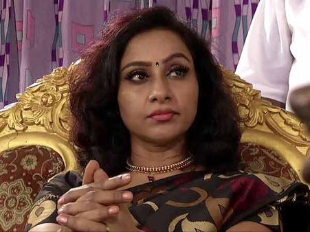 மச்சினரை குளோஸ் பண்ணு... மருமகளை துரத்து.... 2014ல் உச்சம் தொட்ட டிவி வில்லிகள்!