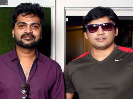 சாஹசம் படத்தின் நட்சத்திர பாடகர்கள் பட்டியலில் சிம்பு