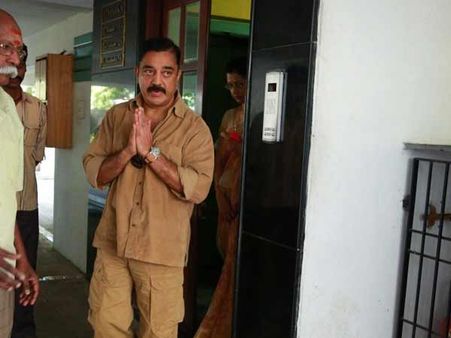 கே பாலச்சந்தர் வீட்டுக்குப் போய் துக்கம் விசாரித்த கமல் ஹாஸன்!