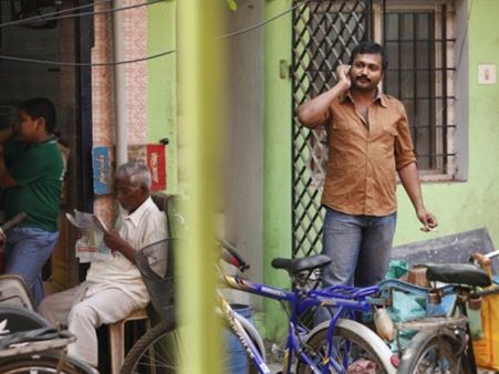 'சென்னை உங்களை அன்புடன் வரவேற்கிறது’... இது பேச்சுலர்ஸ் கதை!