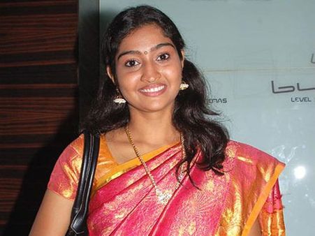 காதைக் கிட்ட கொண்டு வாங்க, நீலிமாராணி என்ன செய்யப்போறாங்க தெரியுமா?