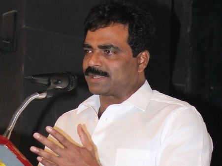 இதுபோல் இன்னொரு வாய்ப்பு கிடைக்குமா? - கண்ணீர் வடித்த ராக்லைன் வெங்கடேஷ்!