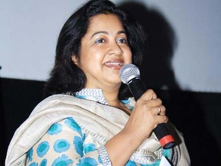 என்னா படம்! ‘பிகே’ வை புகழும் ராதிகா!!