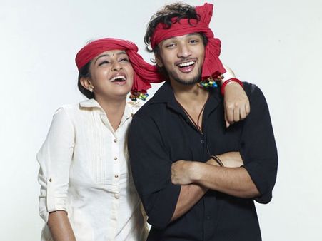 கவுதம் கார்த்திக் ரொம்ப குளோஸ்…: லட்சுமி மேனன்