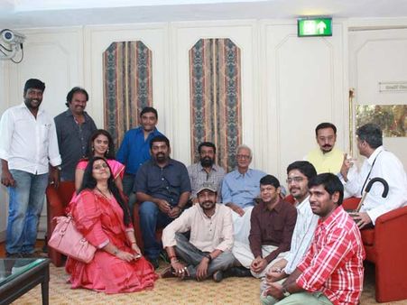 அசோகமித்திரனின் தண்ணீர் நாவலைப் படமாக்கும் வசந்த்.. சுதா ரகுநாதன் இசை!