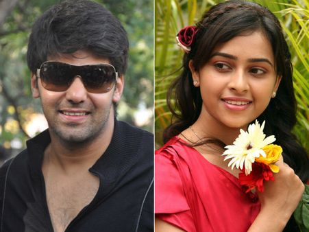 ‘பெங்களூர் டேஸ்’ ஆர்யா, ஸ்ரீதிவ்யா நடிப்பில் இப்போ சிங்கப்பூர் டேஸ்?