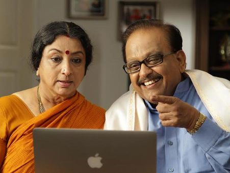 தமிழ் சினிமாவில் கதாநாயகிகள் நிலை பரிதாபத்துக்குரியது! - சீனியர் நடிகை லட்சுமி