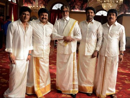 இவர்களில் பட்டு வேட்டி சட்டை யாருக்கு நச்சுன்னு இருக்கு?