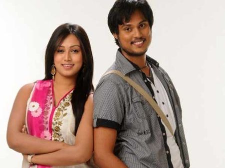 குடும்பம் ஒரு அழகான பிரேம்... அதில் சிறு கீறல் விழுந்தாலும் அலங்கோலமாகிவிடும்!