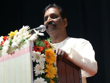 தமிழர்களின் கலை அடையாளம் சிவாஜி கணேசன்- கவிஞர் வைரமுத்து