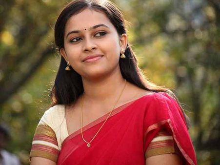 அது அற்ப சந்தோசம்… ஆபாச செல்ஃபிக்கு எதிரா கொதித்த ஸ்ரீதிவ்யா