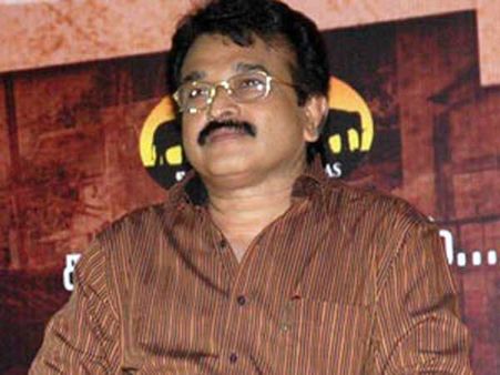 திரைப்படங்களுக்கு எதிராக வழக்கு தொடர்பவர்களுக்கு தண்டனை தர வேண்டும்! - கேயார்