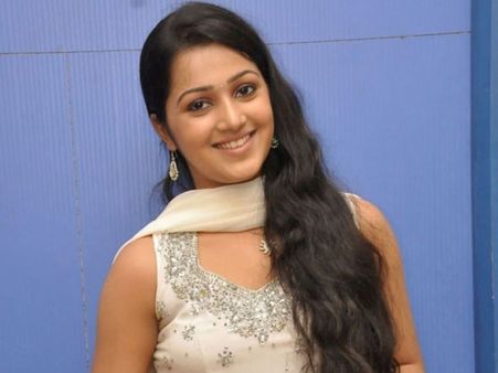 வில் அம்புக்காக ஆட்டம் போடும் தனுஷ்