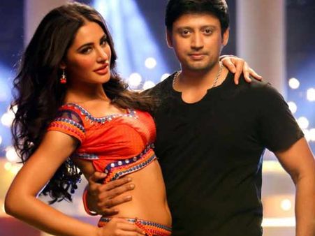 எமி ஜாக்சனுக்கு போட்டியாக பிரசாந்த் களமிறக்கிய ஆஸ்திரேலியா மாடல்