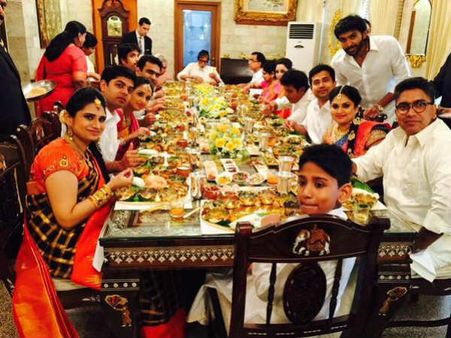 அமிதாப், ஐஸ்வர்யாராய்க்கு தடபுடல் விருந்து கொடுத்த பிரபு