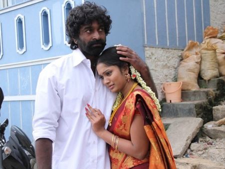 பிரபாகரனின் தம்பிகள் நாங்கள், தப்பாகப் படமெடுப்போமா? - 'கங்காரு' சுரேஷ் காமாட்சி