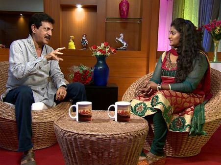 வரும் ஞாயிறு காலை எட்டரை மணிக்கு நிழல்கள் ரவியைப் பார்க்க மறந்துடாதீங்க!