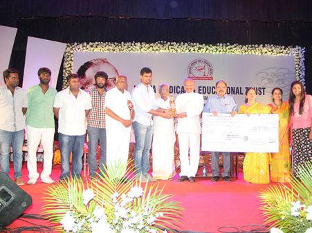 மெட்ராஸ் படத்துக்கு ஸ்ரீநாகி ரெட்டி விருது!