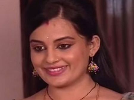 பிரபல தெலுங்கு நடிகை ரூபா தற்கொலை முயற்சி - காரணம் 