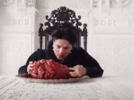 இதயத்தை ரசித்து ருசித்துச் சாப்பிட்ட சல்மா... எப்படிம்மா??