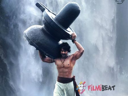 பெரும் எதிர்பார்ப்பை ஏற்படுத்தியிருக்கும் பாகுபாலியில் அப்படி என்ன இருக்கிறது?