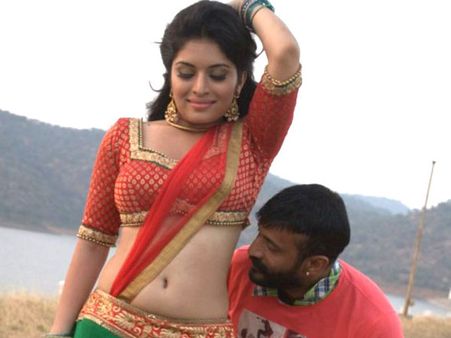 கொஞ்சம் காதல்... நிறைய அரசியல்... ‘காதலி காணவில்லை’....நல்ல மெசேஜ்!