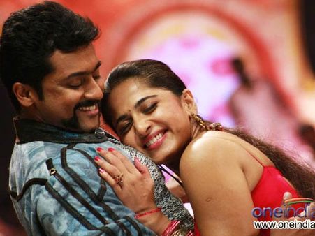 2 குழந்தைகளுக்கு அப்பா, அம்மாவாக நடிக்கும் சூர்யாவும், அனுஷ்காவும்!