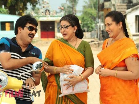 பாலக்காட்டு மாதவன் கோயிங் ஸ்டெடி.. திங்கள் - செவ்வாயிலும் குறையாத கலெக்ஷன்!