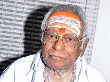 எம்எஸ்வி அறிமுகப்படுத்திய பாடகர்கள் மற்றும் கவிஞர்கள்!