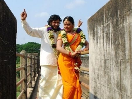 சமூகம் தவறான பாதையில் போக நல்ல படங்கள் வராததும் காரணம்! - பிரபல தயாரிப்பாளர்