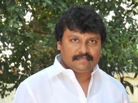 திரைத் துறைக்கு இணையதளங்கள் கைகொடுக்க வேண்டும்!- பிரபல தயாரிப்பாளர்