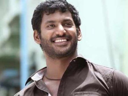 மோகன் லாலுக்கு எதிர்ப்பு: தெரு நாய்களைக் காக்க நாளை விஷால் உண்ணாவிரதம்