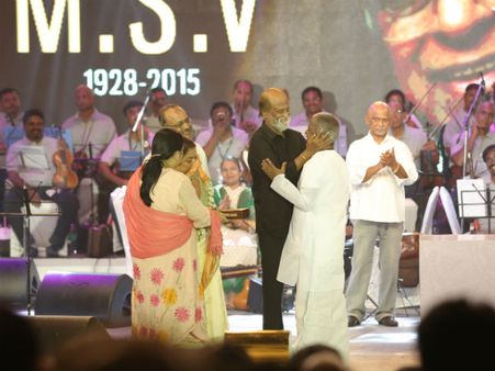 இளையராஜா இசைஞானி.. எம்எஸ்வி இசைக் கடவுள்..! - ரஜினி