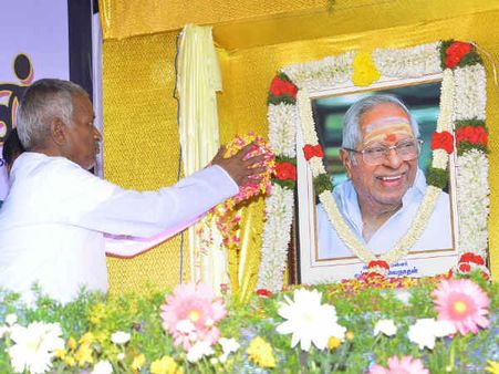 எம்எஸ்விக்கு சென்னையில் சிலை!- இளையராஜா