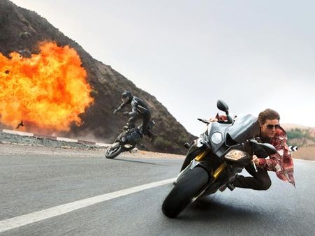 மிஷன் இம்பாசிபிள்-5: ஆச்சர்யங்களை அள்ளித் தரும் கிரிஸ்-க்ரூஸ் கூட்டணி!