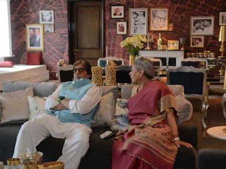 கி கா... பால்கிக்காக “சொந்த வீட்டிலேயே” நடித்த அமிதாப்பும், ஜெயாவும்!